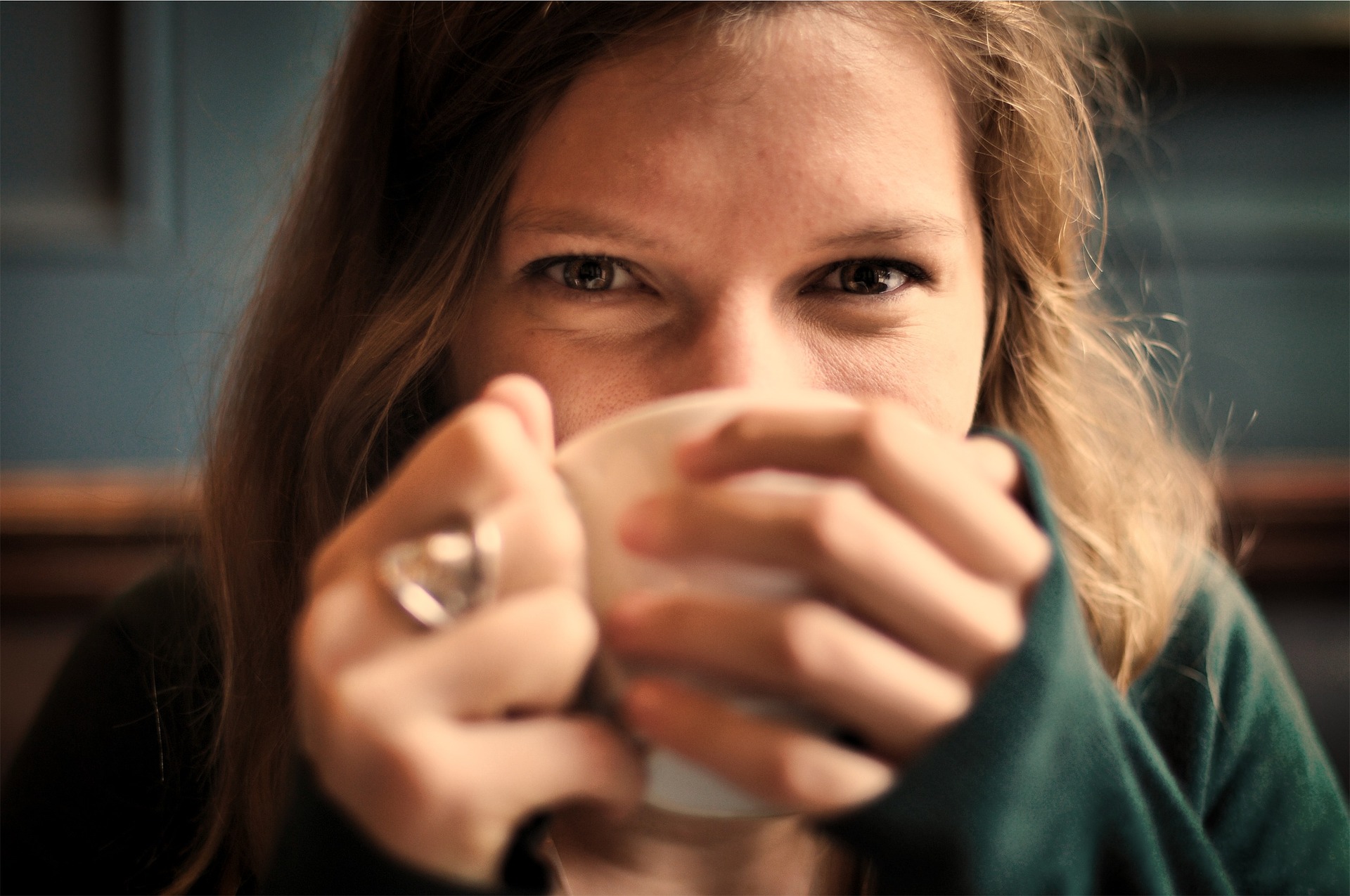 intangience-girl drinking coffee