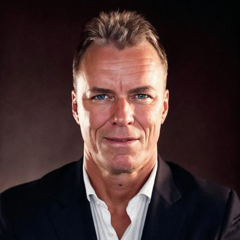 LARS KURE JUUL
